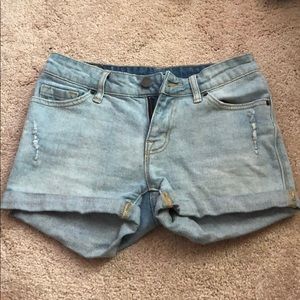 BDG mid rise Alexa jean shorts